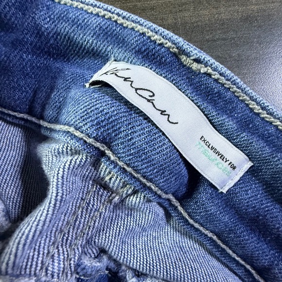 Kancan Jeans Womens Size 14 Mid Rise Distressed Frayed Hem Skinny Denim - Picture 3 of 5